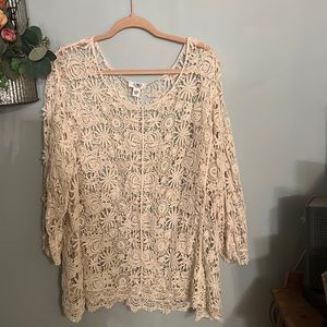 Cato 22/24 cream colored  lace shirt